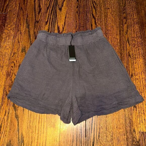 New Monrow shorts - Picture 1 of 3